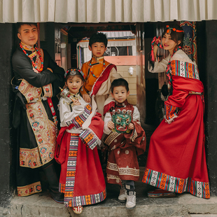 藏族服装 服饰藏服女款 舞蹈演出藏装 民族风衬衣 女童儿童藏袍秋冬季