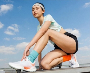 李宁跑步鞋 超轻19䨻减震透气休闲运动鞋 新款 ARBS002 女2022夏季