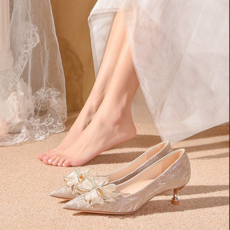 低跟不累脚法式 新款 女 单鞋 秀禾服婚鞋 水晶高级感细跟鞋 伴娘高跟鞋