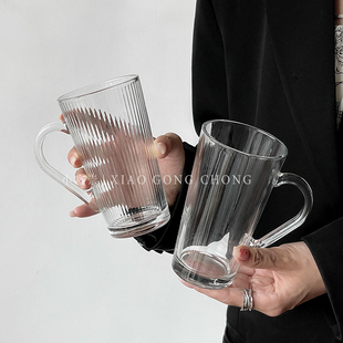 简约ins风带把玻璃杯高颜值牛奶杯咖啡杯夏天家用喝水杯子马克杯