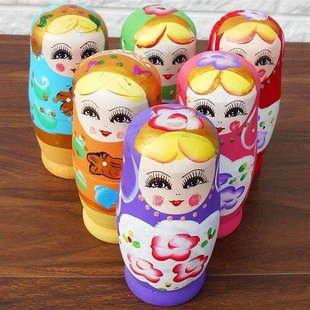 ..木制质俄罗斯套娃5套层彩色儿童套娃娃玩具男女儿童生日礼物