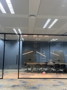 办公室写字楼玻璃铝合金不锈钢隔断新 厂玻璃隔断