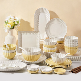 奶油风餐具碗碟套装 家用2023新款 碗筷盘子组合高颜值碗具碗盘套装