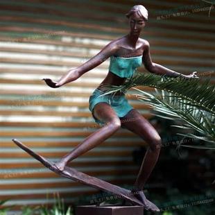 遮眼滑板公园绿地景观 抽象艺术人物雕塑铸铜现代创意圆环大长腿裤