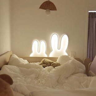 兔子耳朵灯床头卧室灯ins创意小夜灯柔光护眼灯免打孔氛围壁灯
