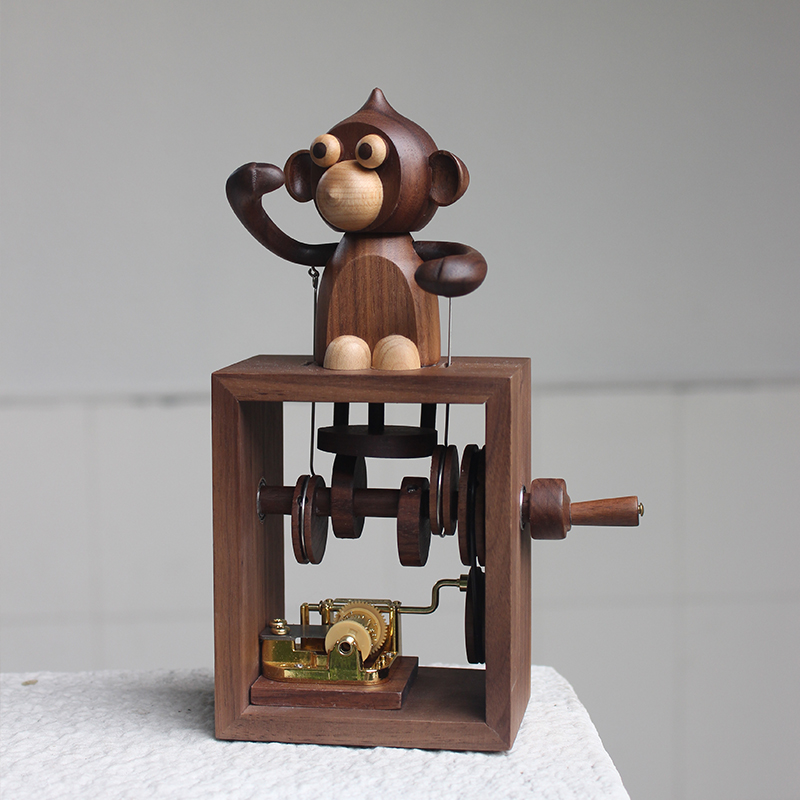 置儿童创意玩具情侣男女生日礼物盒 AUTOMATA牛猪猴创意实木机巧装