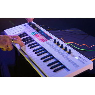 Arturia MIDI键盘 pro 控制器音序器合成器 KeyStep