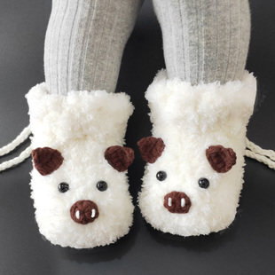 冬季 12个月 毛绒加厚新生婴儿鞋 男女宝宝手工编织软底鞋