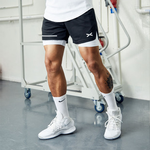 维特客假两件美式 短裤 男健身跑步运动速干透气高弹内衬篮球三分裤