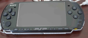 定制感恩特价 包邮 主机掌机掌上怀旧街机 99新PSP3000游戏机psp原装