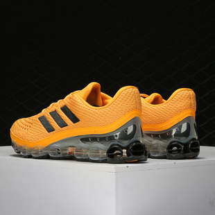 新款 Adidas EH0787 运动透气跑鞋 阿迪达斯正品 减震跑步鞋 男鞋