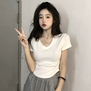 纯棉不规则上衣 新款 v领韩版 性感修身 t恤女2024夏季 白色纯欲风短袖