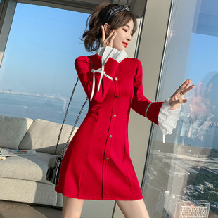 法式 红色连衣裙2024秋季 裙子 修身 新款 显瘦小个子赫本气质长袖 女装
