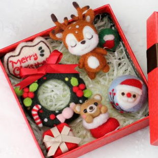 鹿礼盒圣诞节礼物羊毛毡戳戳乐手工制作diy圣诞礼物材料包