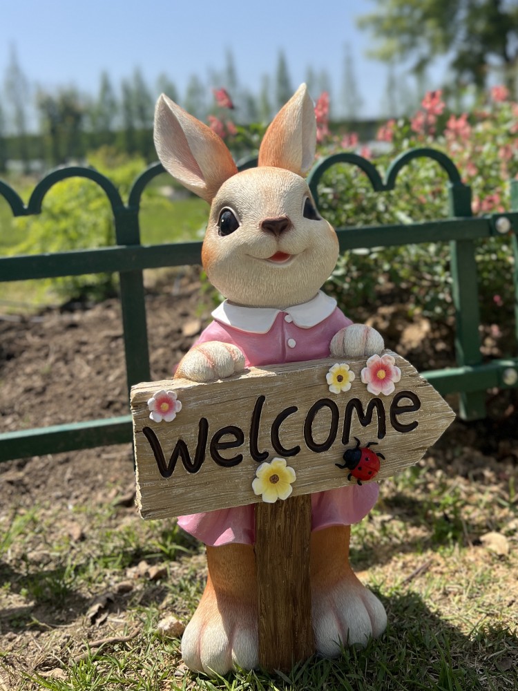 饰品幼儿园欢迎光临牌 可爱兔子草坪摆件花园树脂动物入户花园装