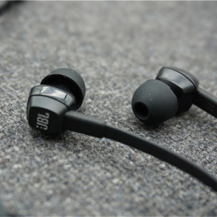低音语音通话面条线高品质值得入手 米国品牌hifi带麦耳机入耳式