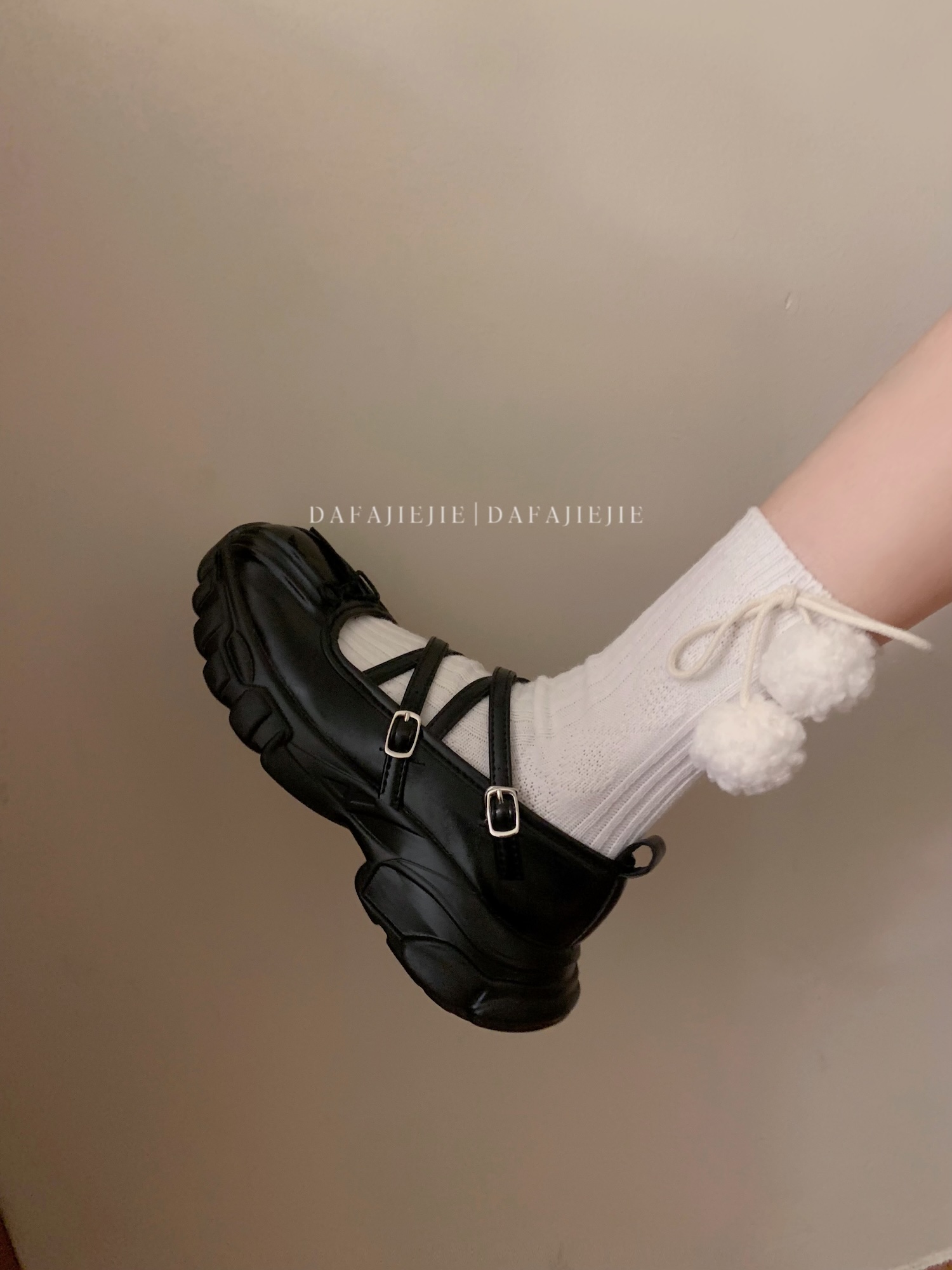 女 玛丽珍单鞋 大发姐姐ins韩国蝴蝶结绑带厚底机能风芭蕾舞运动鞋
