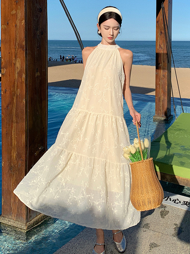 法式 无袖 露肩泰国海边度假三亚风沙滩裙 挂脖小个子连衣裙超好看