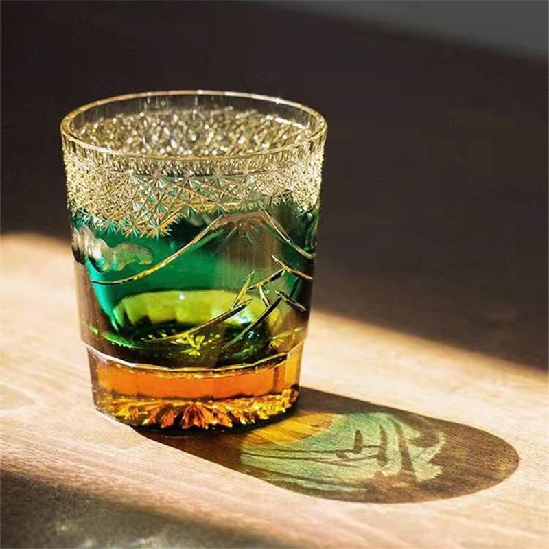 江户切子水晶玻璃杯富士山杯双层手工刻花工艺套色家用主人杯 日式