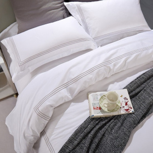 80支纯棉贡缎刺绣白简约被套床单四件套 五星级宾馆酒店床上用品