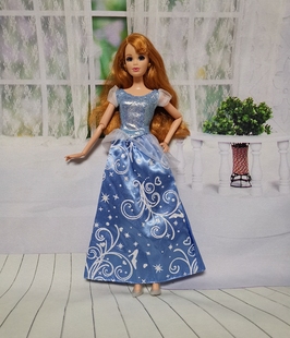 30cm以内品牌迪士尼换装 娃娃 配件服饰裙子礼服 衣服公主裙服装