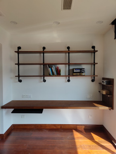 悬浮墙上书架定制吊架双人一体电脑桌 实木悬空书桌轻奢现代壁挂式