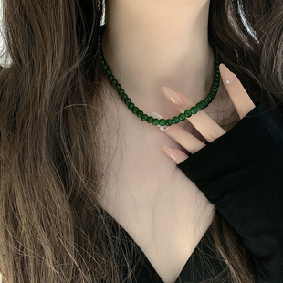 百搭气质叠戴锁骨链 小众设计感绿色玻璃珠项链高级感时尚 ins新款