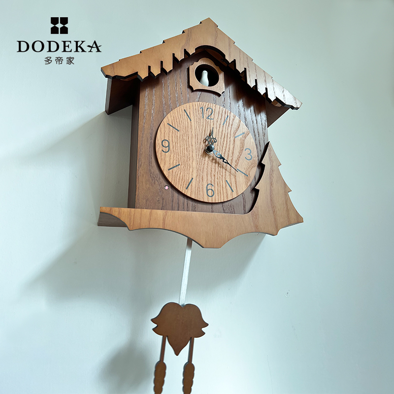 复古布谷鸟挂钟客厅钟表创意咕咕钟报时北欧现代木摆钟 多帝家中式