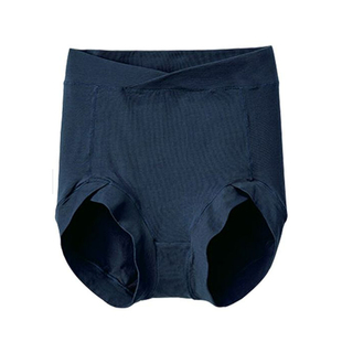 日本直邮 3条装 女棉混舒适塑身短裤 收腹提臀防卷边中高腰内裤
