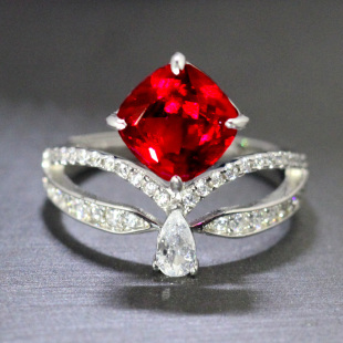 红宝石戒指女气质垫形正方形纯银镀PT950铂金2克拉彩宝首饰品叠戴