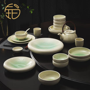 创意陶瓷新款 餐具青绿渐变中式 家用精致高端盘子酒店 简约碗碟套装