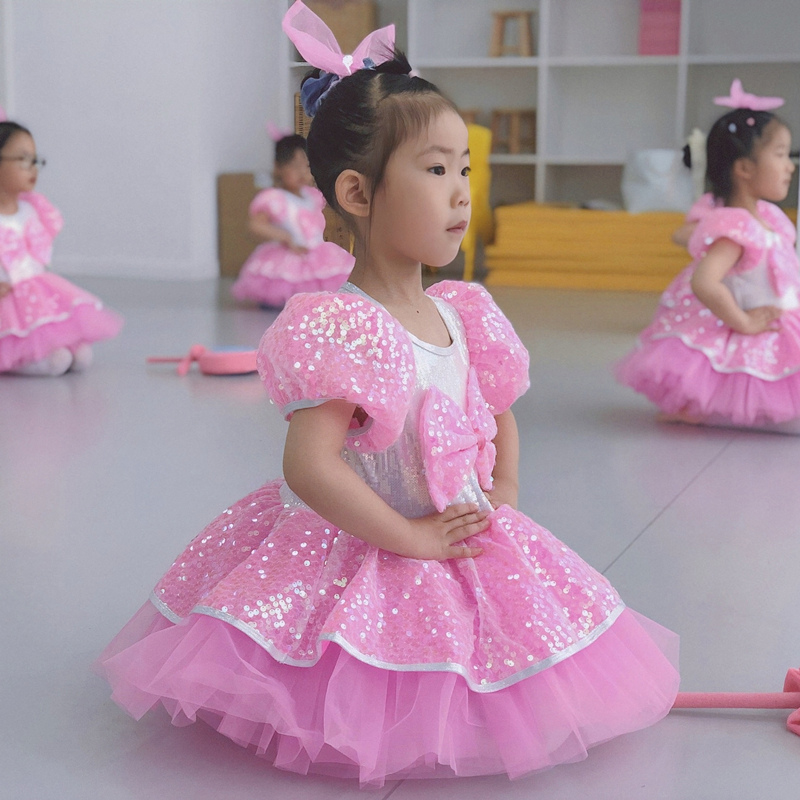 六一儿童演出服女童舞蹈蓬蓬纱裙女孩公主裙幼儿园表演服亮片粉色