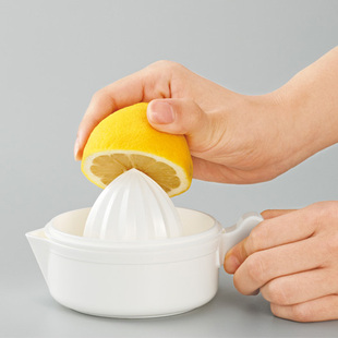 进口inomata手动柠檬榨汁器家用简易迷你橙子压榨橙汁 日本原装